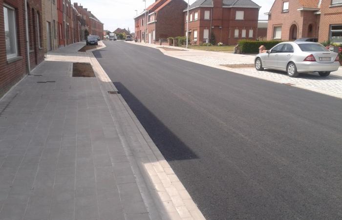 Gescheiden stelsel in Zonnebeekseweg 22830 (incl. afkoppeling inlaten + aansl. wijk De Vloei)